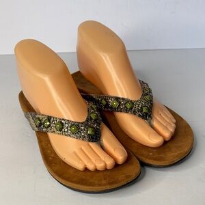 Vionic Floriana Bead Reptile and Embellished Thong Olive Sandals